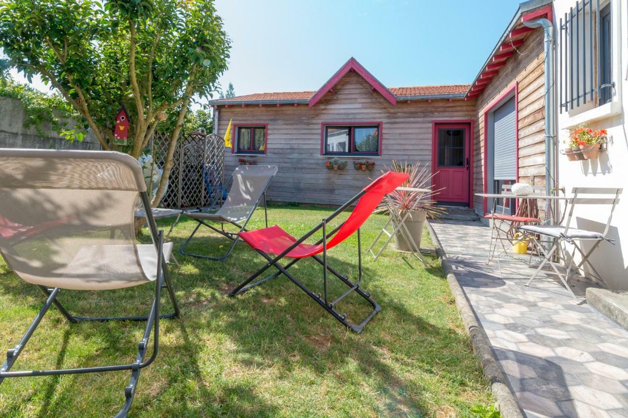 L'Escale Marine - Couette Et Cafe Bed & Breakfast La Rochelle  Exterior photo